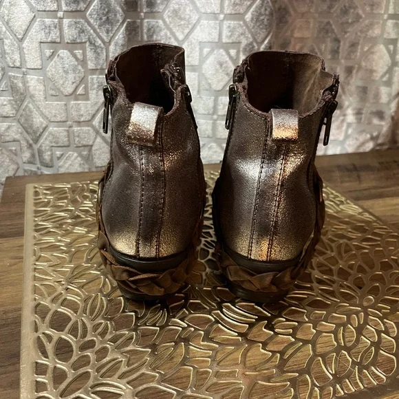 Metallic Brown Ankle Boots - Picture 4 of 5